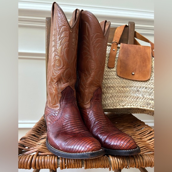 Nocona Men’s Lizard Cowboy Boots size 8 D, Women’s 9.5/10 - Picture 4 of 16